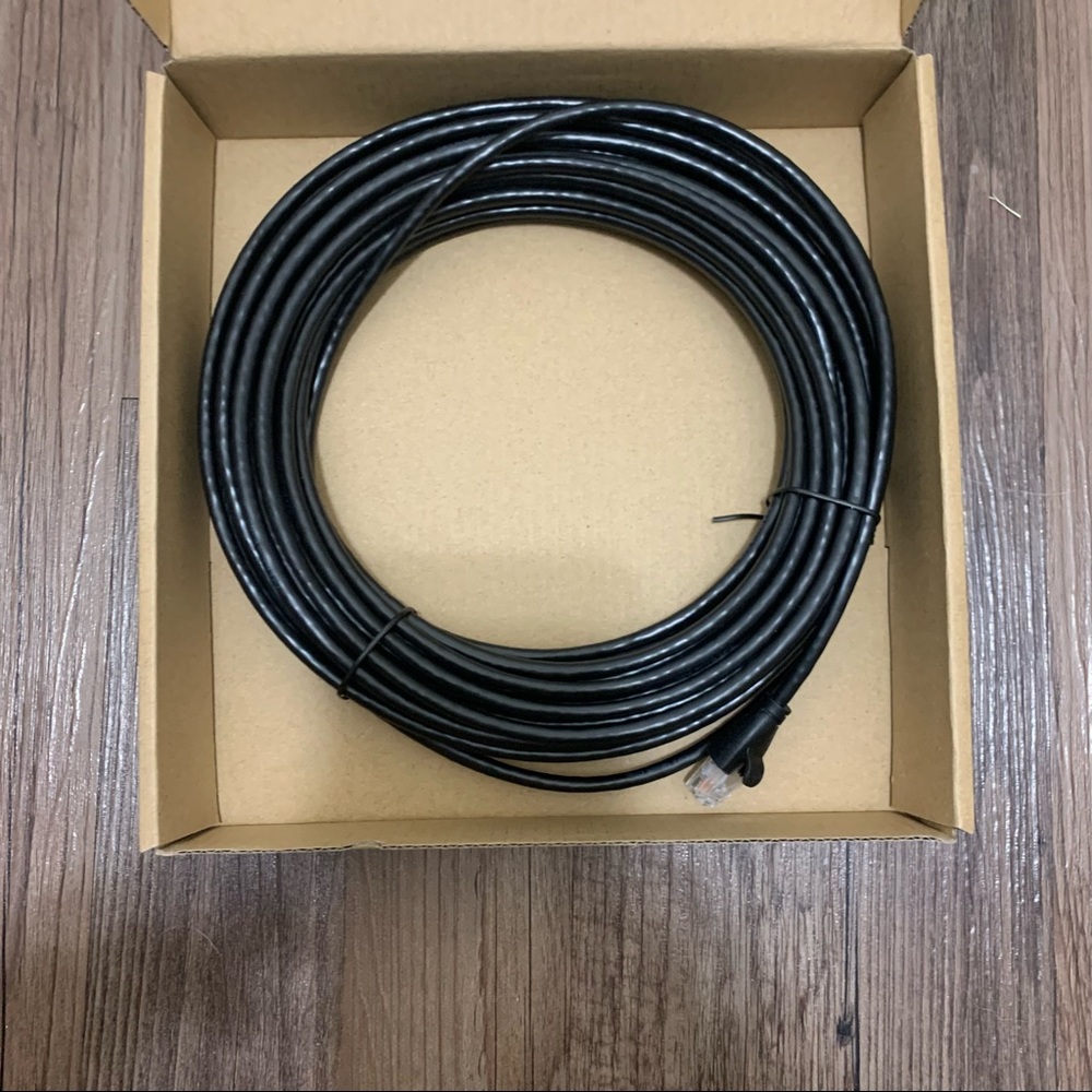 Amazon Basics RJ45 Cat-6 Ethernet Patch Internet Cable - 50 Foot (15.2) - Picture 6 of 6